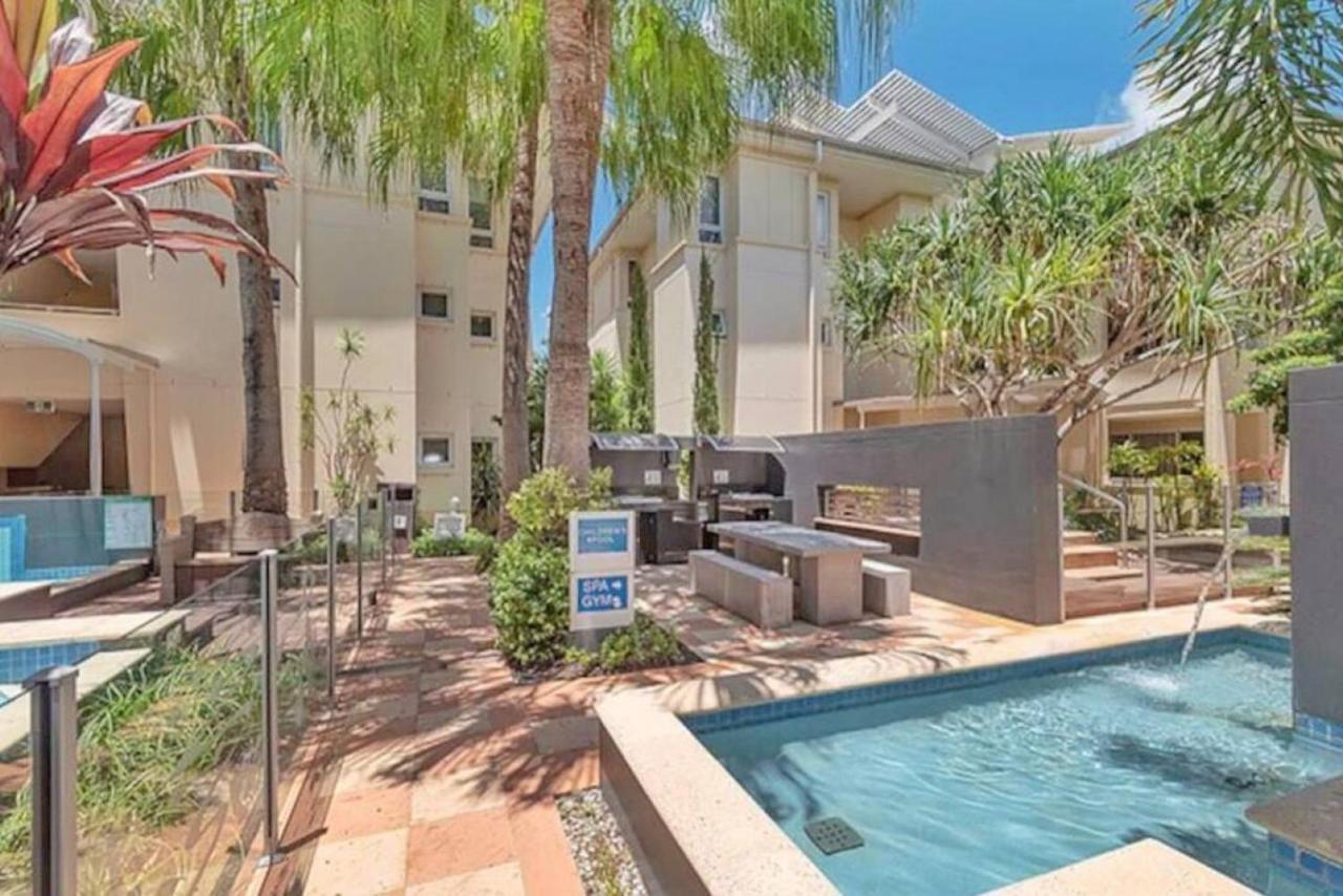 617 Hastings Street Metres To The Beach Noosa Heads Exterior foto